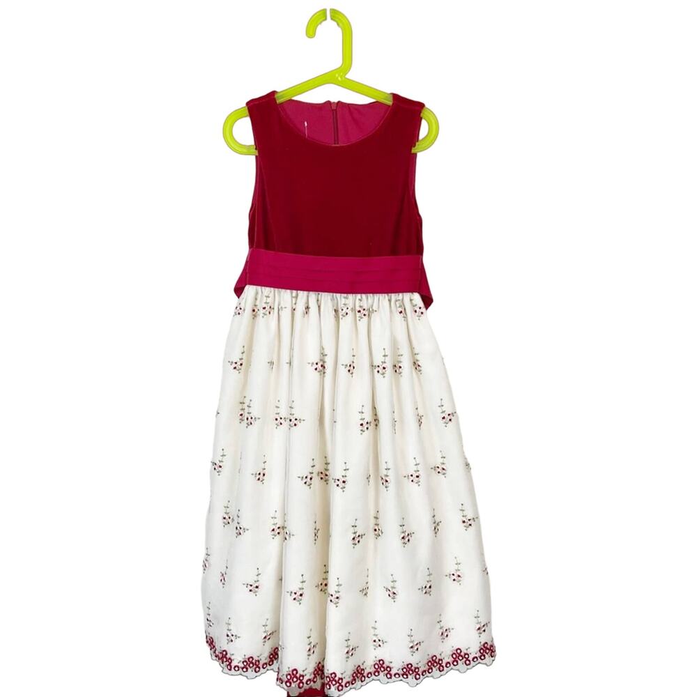 Christmas Dress Gown Formal Flower Girl Little Girl Size 8 Embroidered Vintage